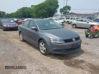 2012 Volkswagen Jetta TDI w/Premium & Nav with VIN 3VWLL7AJ7CM120526, listed as a IAAI auction lot 42494136 with 149,202 mi miles and . Bid and sale history available at DreamBid. Image 6.