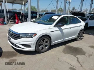2020 Volkswagen Jetta S z VIN 3VWCB7BU8LM008555, wystawiony jako IAAI lot #41986229 z przebiegiem 54 251 mil mil oraz . Historia ofert i sprzedaży dostępna na DreamBid. Obrazek 17.