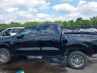 2024 Chevrolet Colorado 2WD LT with VIN 1GCPSCEK1R1210800, listed as a IAAI auction lot 41999697 with 6,124 mi miles. Bid and sale history available at carsss.com. Image 15.