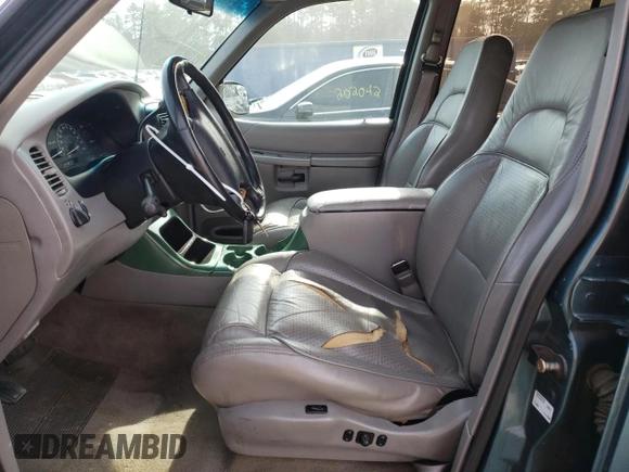 1997 Ford Explorer XL с VIN 1FMDU34E1VZB05058, выставлен на аукционе Copart как лот 42810265 с пробегом 176 960 миль миль и Списание • Salvage title. История ставок и продаж доступна на DreamBid. Изображение 7.