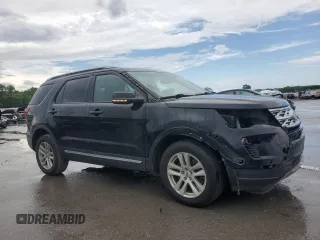 2018 Ford Explorer XLT z VIN 1FM5K8D87JGC55926, wystawiony jako Copart lot #57033875 z przebiegiem 197 354 mil mil oraz Szkoda całkowita • Salvage title. Historia ofert i sprzedaży dostępna na DreamBid. Obrazek 4.
