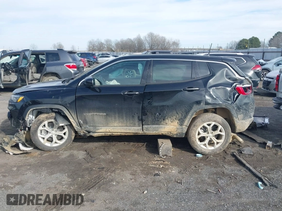 2024 Jeep Compass Sport с VIN 3C4NJDAN5RT143675, выставлен на аукционе IAAI как лот 41642160 с пробегом 5 663 миль миль и . История ставок и продаж доступна на DreamBid. Изображение 13.