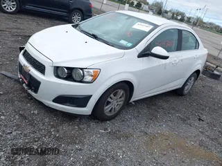 2015 Chevrolet Sonic LT with VIN 1G1JC5SH2F4105547, listed as a IAAI auction lot 42147287 with 59,073 mi miles and . Bid and sale history available at DreamBid. Image 2.