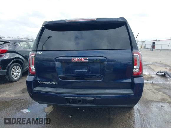 2017 GMC Yukon XL SLT with VIN 1GKS1GKC0HR319058, listed as a IAAI auction lot 41667612 with 116,695 mi miles and . Bid and sale history available at carsss.com. Image 16.