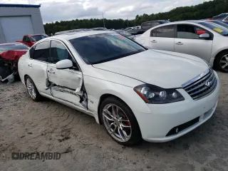 2007 Infiniti M45 Sdn with VIN JNKBY01E87M402880, listed as a Copart auction lot 70712314 with 131,306 mi miles and Salvage Title. Bid and sale history available at carsss.com. Image 4.