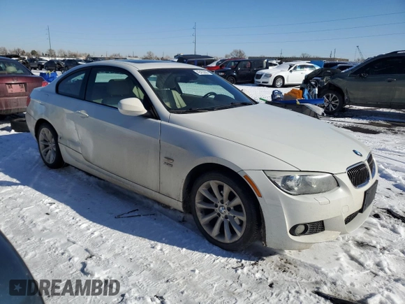 2013 BMW 3 Series 328i xDrive with VIN WBAKF3C5XDJ385306, listed as a Copart auction lot 42422655 with 124,352 mi miles and Salvage Title. Bid and sale history available at carsss.com. Image 4.