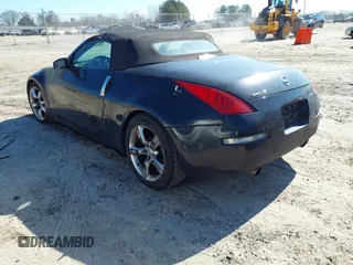 2006 Nissan 350Z Touring with VIN JN1AZ36A46M480186, listed as a IAAI auction lot 41663579 with 114,176 mi miles. Bid and sale history available at carsss.com. Image 3.