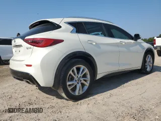 2018 Infiniti QX30 ESSENTIAL with VIN SJKCH5CP0JA003209, listed as a Copart auction lot 66005624 with 25,510 mi miles and Salvage Title. Bid and sale history available at carsss.com. Image 3.
