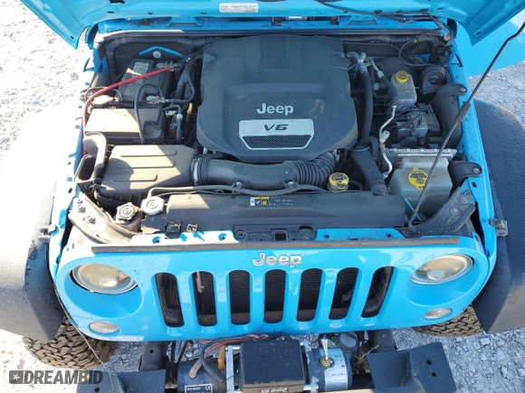 2018 Jeep Wrangler JK Unlimited Sport S with VIN 1C4BJWDG4JL884122, listed as a Copart auction lot 69968303 with 88,324 mi miles. Bid and sale history available at carsss.com. Image 13.