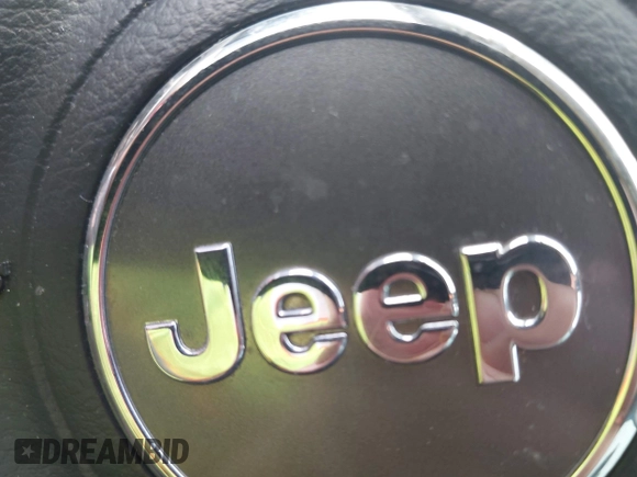 2020 Jeep Compass Latitude with VIN 3C4NJCBBXLT166004, listed as a IAAI auction lot 42025390 with 106,271 mi miles and . Bid and sale history available at carsss.com. Image 12.