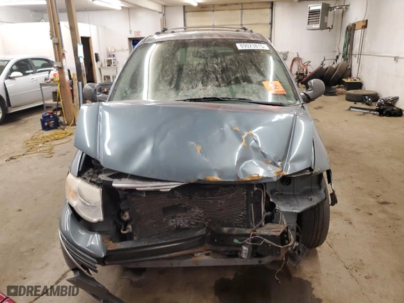 2006 Chrysler Town & Country LWB Limited with VIN 2A8GP64L86R906471, listed as a Copart auction lot 89023815 with 0 mi miles and Non Repairable. Bid and sale history available at carsss.com. Image 5.