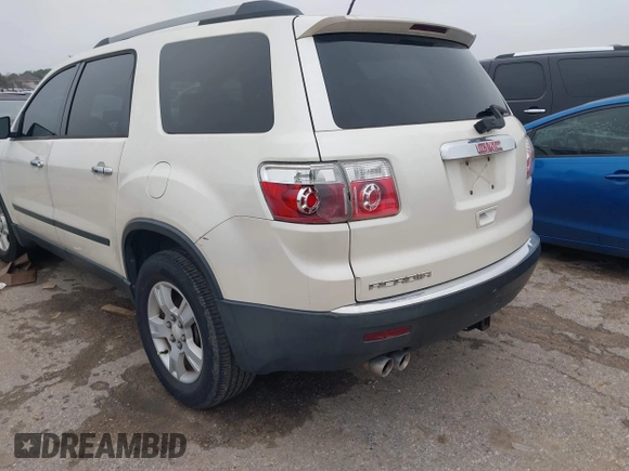 2010 GMC Acadia SL with VIN 1GKLRKED6AJ177937, listed as a IAAI auction lot 41437086 with 221,505 mi miles. Bid and sale history available at carsss.com. Image 3.