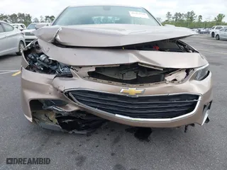 2018 Chevrolet Malibu LT with VIN 1G1ZD5ST3JF211359, listed as a IAAI auction lot 41964040 with 104,037 mi miles. Bid and sale history available at carsss.com. Image 6.