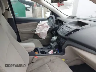 2017 Ford Escape SE with VIN 1FMCU9GD5HUA57132, listed as a IAAI auction lot 42075470 with 106,271 mi miles. Bid and sale history available at carsss.com. Image 5.