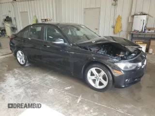 2015 BMW 3 Series 328i xDrive z VIN WBA3B3G5XFNT18212, wystawiony jako Copart lot #62888335 z przebiegiem 109 206 mil mil oraz Czysty tytuł • Clean title. Historia ofert i sprzedaży dostępna na DreamBid. Obrazek 4.