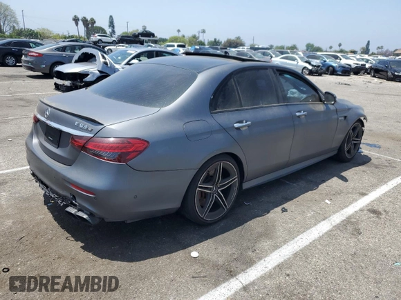 2021 Mercedes-Benz E 63 S AMG with VIN W1KZF8KB4MA957269, listed as a Copart auction lot 57325794 with 37,437 mi miles and Salvage title. Bid and sale history available at DreamBid. Image 3.