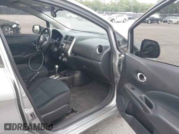2014 Nissan Note S Plus z VIN 3N1CE2CPXEL402849, wystawiony jako IAAI lot #42663462 z przebiegiem 147 216 mil mil oraz . Historia ofert i sprzedaży dostępna na DreamBid. Obrazek 5.