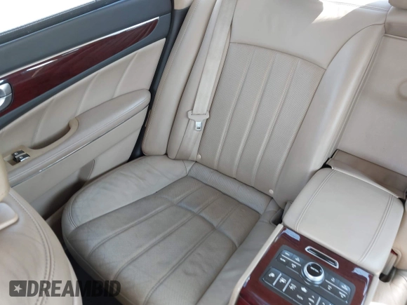 2011 Hyundai Equus Ultimate z VIN KMHGH4JF0BU029409, wystawiony jako IAAI lot #42560301 z przebiegiem 183 006 mil mil oraz . Historia ofert i sprzedaży dostępna na DreamBid. Obrazek 8.