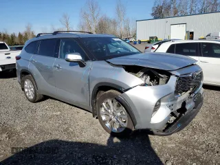 2023 Toyota Highlander L with VIN 5TDKDRBH1PS047176, listed as a Copart auction lot 47275345 with 19,473 mi miles and Salvage title. Bid and sale history available at DreamBid. Image 4.