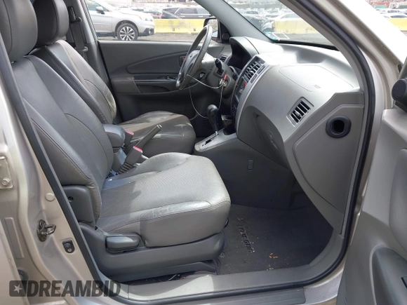 2006 Hyundai Tucson GLS with VIN KM8JN12D26U342722, listed as a IAAI auction lot 41998925 with 105,966 mi miles. Bid and sale history available at carsss.com. Image 5.