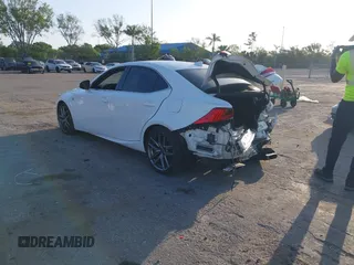 2019 Lexus IS 300 z VIN JTHBA1D21K5093168, wystawiony jako IAAI lot #42110034 z przebiegiem 68 351 mil mil oraz . Historia ofert i sprzedaży dostępna na DreamBid. Obrazek 3.