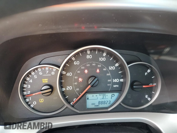 2016 Toyota RAV4 LE with VIN JTMBFREV1GD181614, listed as a Copart auction lot 89213125 with 88,823 mi miles and Salvage Title. Bid and sale history available at DreamBid. Image 9.