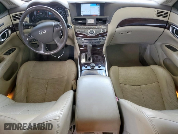 2015 Infiniti Q70 z VIN JN1BY1AP9FM541605, wystawiony jako Copart lot #59394525 z przebiegiem 164 327 mil mil oraz Szkoda całkowita • Salvage title. Historia ofert i sprzedaży dostępna na DreamBid. Obrazek 8.