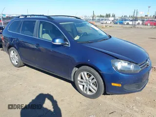 2014 Volkswagen Jetta SportWagen TDI w/Sunroof & Nav with VIN 3VWPL7AJ3EM619215, listed as a IAAI auction lot 41868823 with 131,429 mi miles. Bid and sale history available at carsss.com. Image 1.