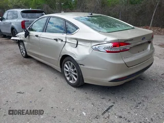 2017 Ford Fusion Hybrid SE с VIN 3FA6P0LU4HR301943, выставлен на аукционе IAAI как лот 42217709 с пробегом 102 791 миль миль и . История ставок и продаж доступна на DreamBid. Изображение 3.