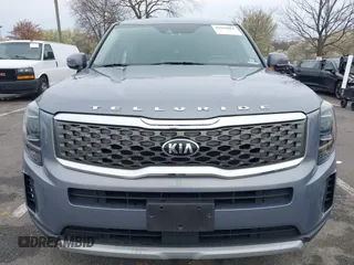 2020 Kia Telluride LX with VIN 5XYP2DHC8LG020008, listed as a IAAI auction lot 42020065 with 104,496 mi miles and . Bid and sale history available at carsss.com. Image 12.