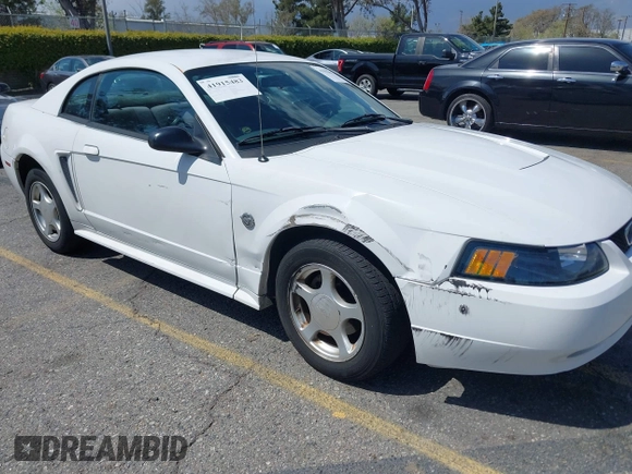 2004 Ford Mustang Standard with VIN 1FAFP40674F186503, listed as a IAAI auction lot 41915483 with 157,864 mi miles. Bid and sale history available at carsss.com. Image 6.