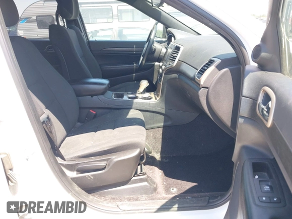 2017 Jeep Grand Cherokee Altitude z VIN 1C4RJEAG6HC845961, wystawiony jako IAAI lot #42688844 z przebiegiem 144 390 mil mil oraz . Historia ofert i sprzedaży dostępna na DreamBid. Obrazek 5.