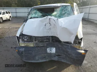 2004 Chevrolet Astro Cargo Van with VIN 1GCDM19X54B130510, listed as a Copart auction lot 84888614 with 0 mi miles and Salvage Title. Bid and sale history available at carsss.com. Image 13.