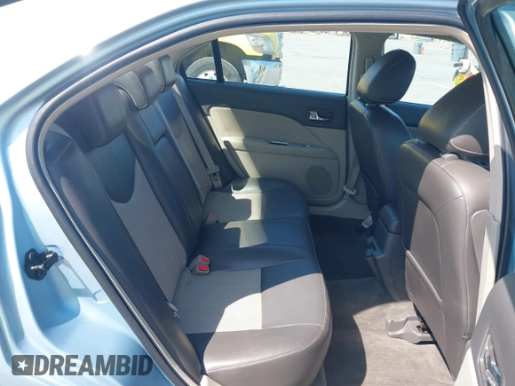 2010 Mercury Milan Hybrid with VIN 3MEDM0L35AR641477, listed as a IAAI auction lot 42443628 with 102,890 mi miles and . Bid and sale history available at DreamBid. Image 8.