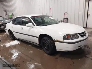2000 Chevrolet Impala with VIN 2G1WF52E8Y9359959, listed as a IAAI auction lot 41632225 with 123,027 mi miles. Bid and sale history available at carsss.com. Image 1.
