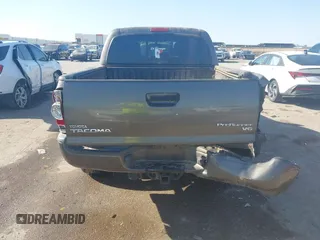 2013 Toyota Tacoma PreRunner z VIN 5TFJU4GN3DX040992, wystawiony jako IAAI lot #42022841 z przebiegiem 159 474 mil mil oraz . Historia ofert i sprzedaży dostępna na DreamBid. Obrazek 6.