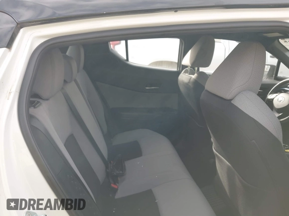 2019 Toyota C-HR XLE with VIN NMTKHMBX9KR075751, listed as a IAAI auction lot 41306015 with 29,078 mi miles. Bid and sale history available at carsss.com. Image 8.