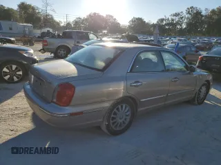 2005 Hyundai XG with VIN KMHFU45E75A406011, listed as a Copart auction lot 84113534 with 98,115 mi miles and Non Repairable. Bid and sale history available at carsss.com. Image 3.
