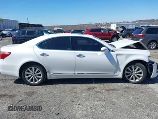 2011 Lexus LS 460 with VIN JTHCL5EF3B5009505, listed as a IAAI auction lot 41907674 with 137,936 mi miles and . Bid and sale history available at DreamBid. Image 13.