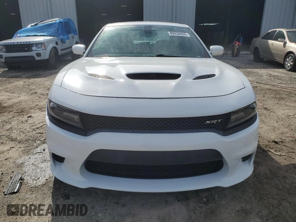2015 Dodge Charger SRT Hellcat z VIN 2C3CDXL92FH905692, wystawiony jako Copart lot #89259455 z przebiegiem 85 836 mil mil oraz Czysty tytuł • Clean title. Historia ofert i sprzedaży dostępna na DreamBid. Obrazek 5.
