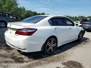 2016 Honda Accord Sport with VIN 1HGCR2F59GA800898, listed as a Copart auction lot 61784645 with 193,001 mi miles and Salvage title. Bid and sale history available at DreamBid. Image 3.