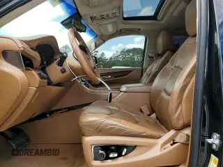 2016 Cadillac Escalade Platinum z VIN 1GYS4DKJ0GR165640, wystawiony jako Copart lot #52453805 z przebiegiem 103 086 mil mil oraz Szkoda całkowita • Salvage title. Historia ofert i sprzedaży dostępna na DreamBid. Obrazek 7.