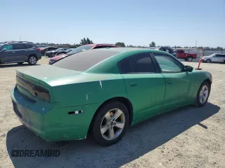 2014 Dodge Charger SXT z VIN 2C3CDXHG7EH275013, wystawiony jako Copart lot #60122805 z przebiegiem Nie podano mil oraz Czysty tytuł • Clean title. Historia ofert i sprzedaży dostępna na DreamBid. Obrazek 3.