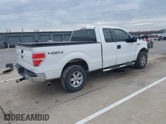 2014 Ford F-150 XL with VIN 1FTEX1EM3EKG43635, listed as a IAAI auction lot 41031761 with 203,224 mi miles and . Bid and sale history available at carsss.com. Image 4.