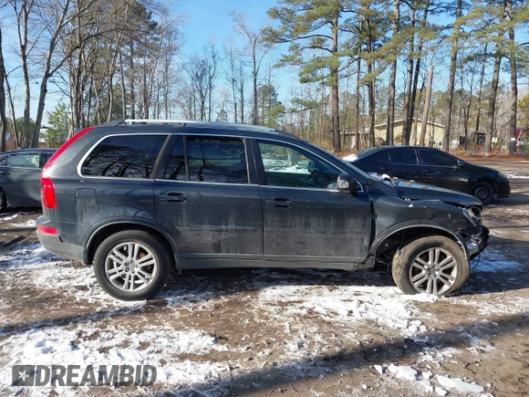 2010 Volvo XC90 I6 with VIN YV4982CZ5A1550406, listed as a IAAI auction lot 41390023 with 205,774 mi miles and . Bid and sale history available at carsss.com. Image 13.