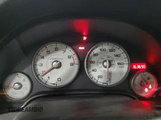 2005 Acura RSX Type S с VIN JH4DC53005S016811, выставлен на аукционе Copart как лот 42172045 с пробегом 163 690 миль миль и Списание • Salvage title. История ставок и продаж доступна на DreamBid. Изображение 9.