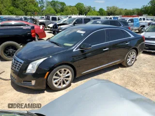 2013 Cadillac XTS Luxury with VIN 2G61P5S30D9149432, listed as a Copart auction lot 52433125 with 271,856 mi miles and Salvage Title. Bid and sale history available at carsss.com. Image 1.