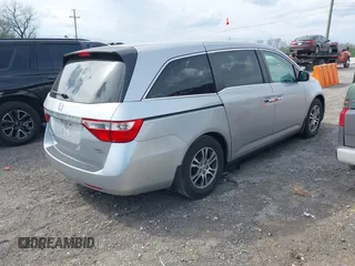 2012 Honda Odyssey EX-L with VIN 5FNRL5H68CB131431, listed as a IAAI auction lot 42012749 with 245,649 mi miles and . Bid and sale history available at carsss.com. Image 4.