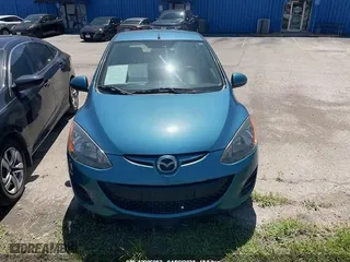 2011 Mazda Mazda2 Sport with VIN JM1DE1HY7B0116561, listed as a IAAI auction lot 42006952 with 139,369 mi miles. Bid and sale history available at carsss.com. Image 11.