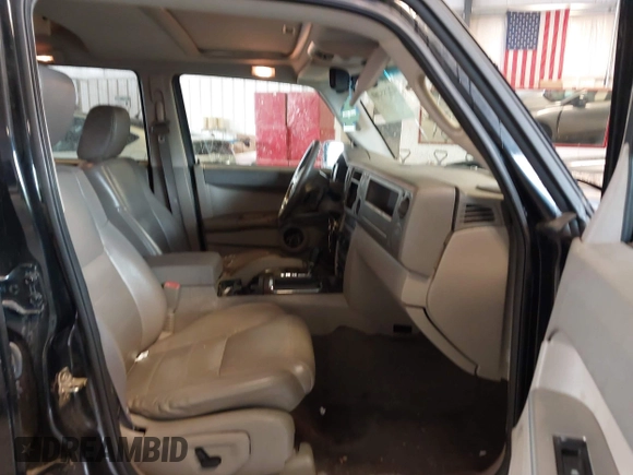 2006 Jeep Commander z VIN 1J8HG48K36C268732, wystawiony jako IAAI lot #42285260 z przebiegiem 215 512 mil mil oraz . Historia ofert i sprzedaży dostępna na DreamBid. Obrazek 5.